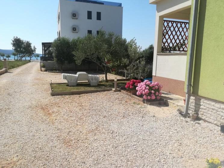 Apartments Matilda Sukošan Zewnętrze zdjęcie