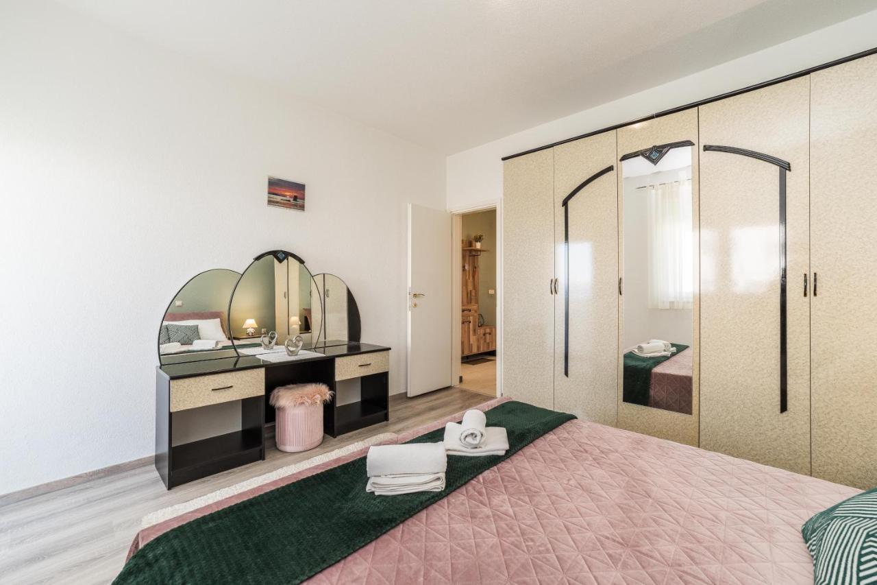 Apartments Matilda Sukošan Zewnętrze zdjęcie