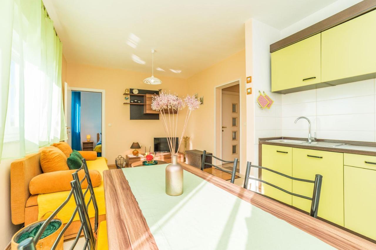 Apartments Matilda Sukošan Zewnętrze zdjęcie