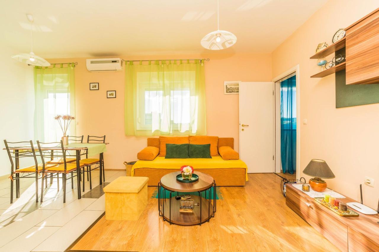 Apartments Matilda Sukošan Zewnętrze zdjęcie