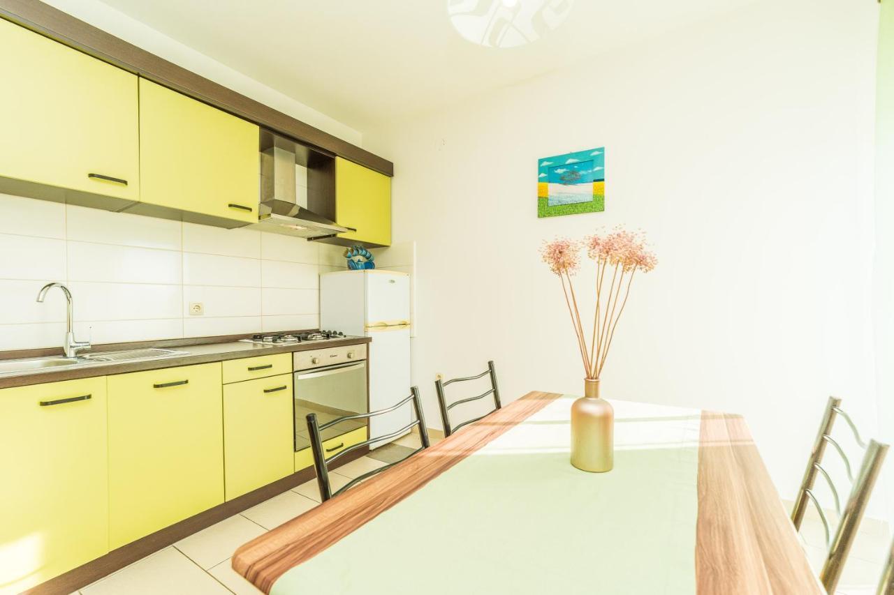 Apartments Matilda Sukošan Zewnętrze zdjęcie
